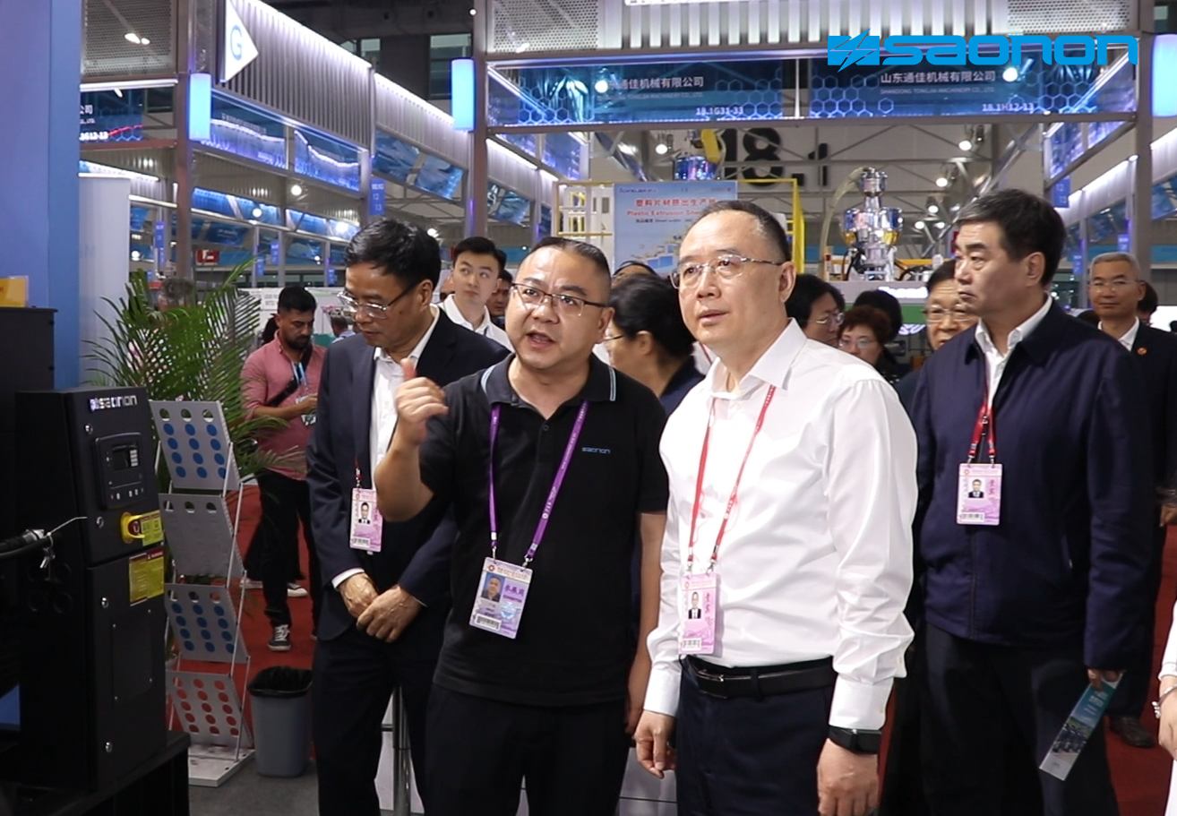 山西省委副书记、省长金湘军一行莅临尊龙人生就是博首页广交会展馆考察调研